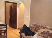 İcarəyə verilir 3 otaqlı 50 m2 köhnə tikili Memar Əcəmi m.