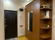 Satılır 3 otaqlı 85 m2 köhnə tikili Nizami r.