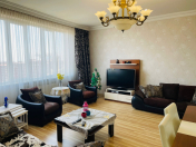 Satılır 3 otaqlı 130 m2 yeni tikili 28 May m.