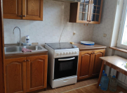 İcarəyə verilir 2 otaqlı 70 m2 köhnə tikili Nəriman Nərimanov m.