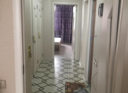 Satılır 2 otaqlı 65 m2 köhnə tikili Xalqlar Dostluğu m.