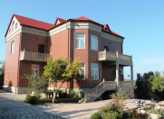 Satılır 9 otaqlı 450 m2 bağ evi Novxanı