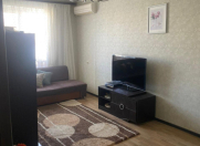 Satılır 2 otaqlı 60 m2 köhnə tikili Xalqlar Dostluğu m.