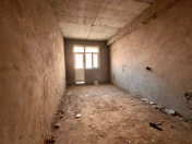 Satılır 4 otaqlı 165 m2 yeni tikili 28 May m.