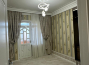 Satılır 2 otaqlı 60 m2 köhnə tikili Xalqlar Dostluğu m.