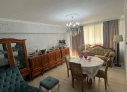 Satılır 3 otaqlı 120 m2 köhnə tikili Elmlər Akademiyası m.