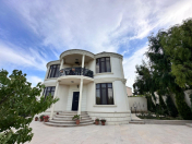 Satılır 6 otaqlı 250 m2 villa Dübəndi bağları