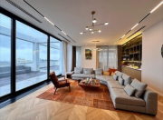 Satılır 3 otaqlı 600 m2 yeni tikili Nəriman Nərimanov m.