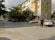 Satılır 2 otaqlı 52 m2 köhnə tikili Gənclik m.