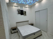 Satılır 1 otaqlı 40 m2 köhnə tikili Sahil m.