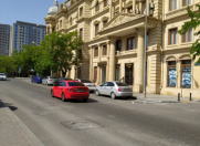 Satılır 3 otaqlı 85 m2 köhnə tikili 28 May m.