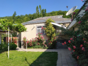 İcarəyə verilir 4 otaqlı 140 m2 həyət evi Qusar