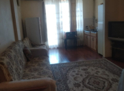 Satılır 1 otaqlı 40 m2 köhnə tikili Gənclik m.