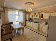 Satılır 3 otaqlı 140 m2 yeni tikili Şah İsmayıl Xətai m.