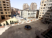 İcarəyə verilir 4 otaqlı 200 m2 yeni tikili Nizami m.