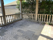 Satılır 8 otaqlı 600 m2 həyət evi Buzovna