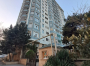 Satılır 4 otaqlı 230 m2 yeni tikili Gənclik m.