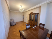 Satılır 3 otaqlı 96 m2 yeni tikili İnşaatçılar m.