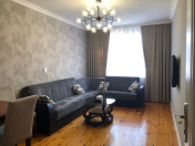 Satılır 5 otaqlı 110 m2 köhnə tikili Qaraçuxur