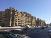 Satılır 5 otaqlı 140 m2 köhnə tikili Nəriman Nərimanov m.