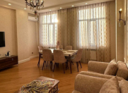Satılır 3 otaqlı 105 m2 yeni tikili İnşaatçılar m.