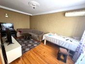 Satılır 3 otaqlı 60 m2 köhnə tikili Y.Günəşli