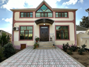 Satılır 4 otaqlı 200 m2 həyət evi Binə