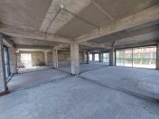 İcarəyə verilir 1 otaqlı 530 m2 obyekt Azadlıq prospekti m.