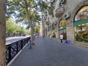 İcarəyə verilir 3 otaqlı 135 m2 obyekt İçəri Şəhər m.