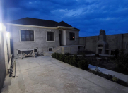 Satılır 5 otaqlı 140 m2 həyət evi Qala