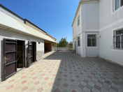 Satılır 10 otaqlı 15 m2 həyət evi Maştağa