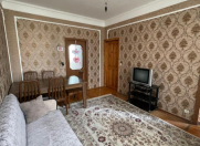 Satılır 2 otaqlı 55 m2 köhnə tikili 3 mkr