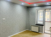 Satılır 4 otaqlı 110 m2 köhnə tikili Binəqədi r.