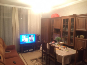 Satılır 2 otaqlı 50 m2 köhnə tikili Azadlıq prospekti m.