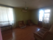 Satılır 2 otaqlı 60 m2 köhnə tikili 8 km