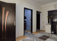 Satılır 2 otaqlı 40 m2 köhnə tikili 1 mkr