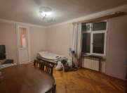 Satılır 2 otaqlı 30 m2 köhnə tikili Gənclik m.