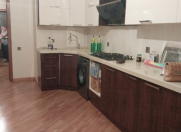 Satılır 3 otaqlı 90 m2 köhnə tikili İçəri Şəhər m.