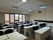 İcarəyə verilir 20 otaqlı 1000 m2 obyekt Elmlər Akademiyası m.