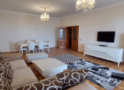 İcarəyə verilir 4 otaqlı 200 m2 yeni tikili İçəri Şəhər m.