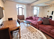 İcarəyə verilir 3 otaqlı 85 m2 köhnə tikili Gənclik m.