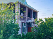 Satılır 5 otaqlı 170 m2 həyət evi Buzovna