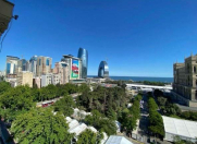 İcarəyə verilir 4 otaqlı 120 m2 köhnə tikili 28 May m.