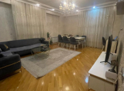 Satılır 3 otaqlı 130 m2 yeni tikili Memar Əcəmi m.