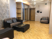 İcarəyə verilir 3 otaqlı 163 m2 yeni tikili Gənclik m.