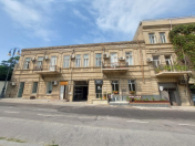 İcarəyə verilir 4 otaqlı 200 m2 ofis 28 May m.