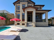 Satılır 6 otaqlı 341 m2 bağ evi Şağan