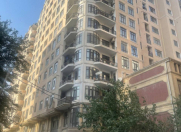 İcarəyə verilir 4 otaqlı 152 m2 yeni tikili Nərimanov r.