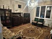 Satılır 4 otaqlı 110 m2 köhnə tikili 9 mkr