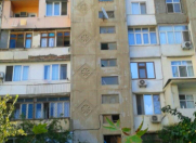 Satılır 3 otaqlı 99 m2 köhnə tikili Bakıxanov